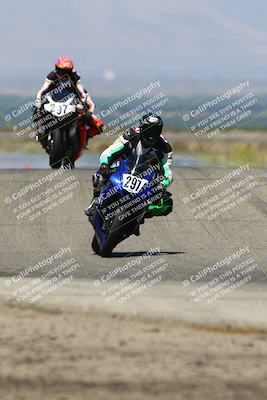 media/Jun-14-2025-Lets Ride (Sat) [[c36d48699a]]/B Group/1120am (Grapevine)/